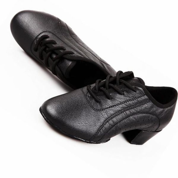 genuine leather men sport dance shoes lightweight dance sneakers students boys training shoes men latin dancing
genuine leather men sport dance shoes lightweight dance sneakers students boys training shoes men latin dancing