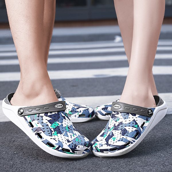 men's summer hole shoes sandals breathable casual outdoor non-slip beach slipper fashion light trend light walking shoes crocse, Black
men's summer hole shoes sandals breathable casual outdoor non-slip beach slipper fashion light trend light walking shoes crocse, Black