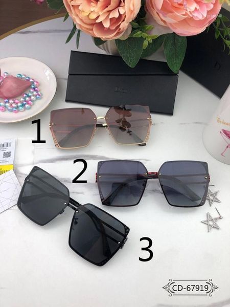 sunglass 67919 солнцезащитные очки lady солнцезащитные очки открытый отпуск большой кадр 3 цвет uv размер защиты: 62-18-1451, White;black
sunglass 67919 солнцезащитные очки lady солнцезащитные очки открытый отпуск большой кадр 3 цвет uv размер защиты: 62-18-1451, White;black