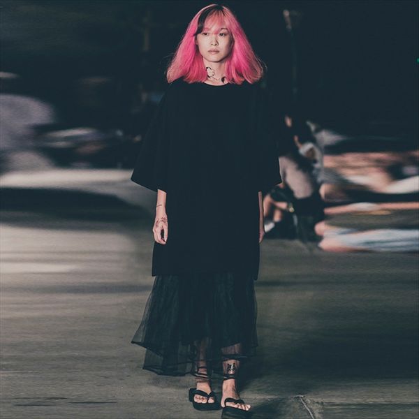 kelan 2019 темно-ниша серии harajuku стиль длинный хлопок средний рукав свободный большой размер женщин футболки, White
kelan 2019 темно-ниша серии harajuku стиль длинный хлопок средний рукав свободный большой размер женщин футболки, White