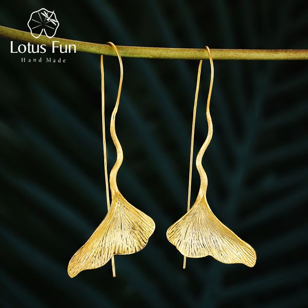 lotus fun real 925 sterling silver earrings designer fine jewelry vintage 18k gold ginkgo leaf drop earrings for women brincos cj191209, Golden
lotus fun real 925 sterling silver earrings designer fine jewelry vintage 18k gold ginkgo leaf drop earrings for women brincos cj191209, Golden
