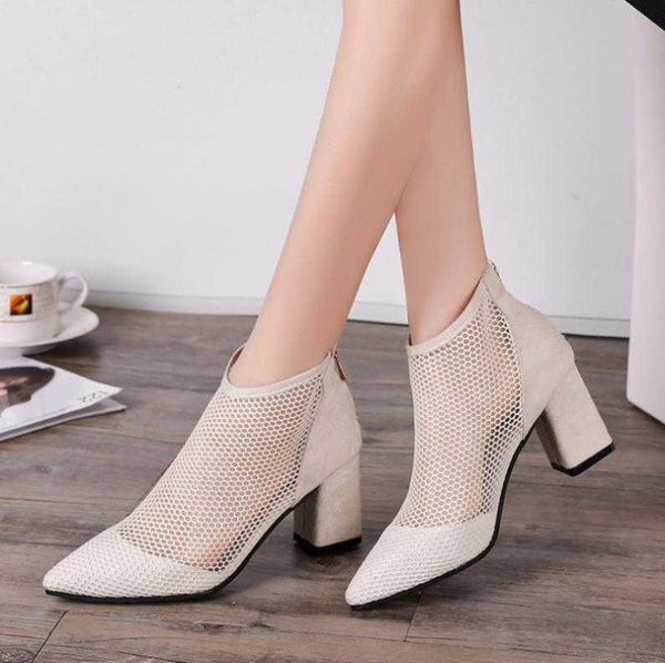 boots women lace hollow zipper pointed toe chunky shoes woman high heel short boots female shoes casual women, Black
boots women lace hollow zipper pointed toe chunky shoes woman high heel short boots female shoes casual women, Black