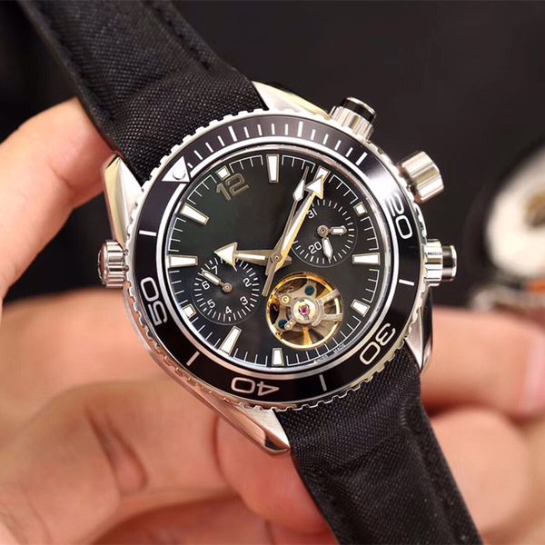 montre de luxe 43mm 12mm mens watch high-end automatic mechanical movement super waterproof wear-resistant leather strap designer watch c113, Slivery;brown
montre de luxe 43mm 12mm mens watch high-end automatic mechanical movement super waterproof wear-resistant leather strap designer watch c113, Slivery;brown