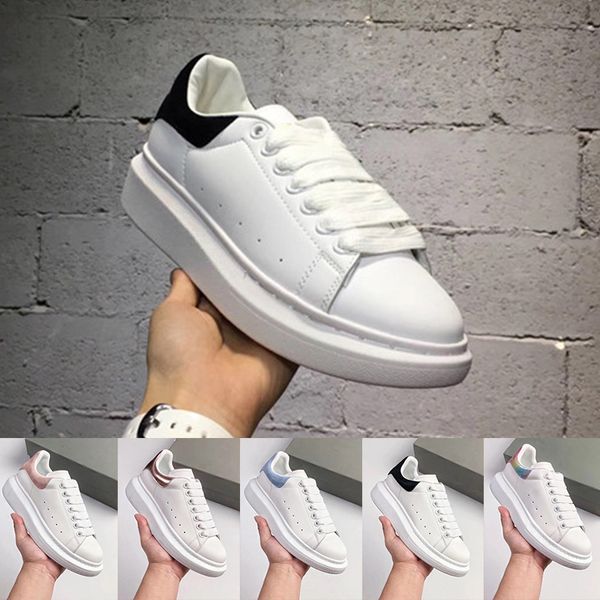 black white designer sneakers men women casual sneakers luxury shoes leather platform solid colors dress shoes outdoor trainers size 36-44
black white designer sneakers men women casual sneakers luxury shoes leather platform solid colors dress shoes outdoor trainers size 36-44