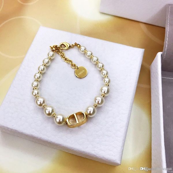 europe and the united states 2020 spring and summer fashion new alphabet bracelet luxury custom brass plated thick gold elegant pe, Slivery;golden
europe and the united states 2020 spring and summer fashion new alphabet bracelet luxury custom brass plated thick gold elegant pe, Slivery;golden