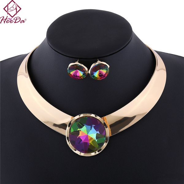 fashion alloy necklace earring set punk glossy female collars black white blue multi red five colors jewelry set for women, Silver
fashion alloy necklace earring set punk glossy female collars black white blue multi red five colors jewelry set for women, Silver