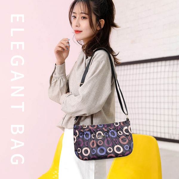 multi-pocket messenger bags for women nylon waterproof casual shoulder bag lightweight travel purses and handbags
multi-pocket messenger bags for women nylon waterproof casual shoulder bag lightweight travel purses and handbags