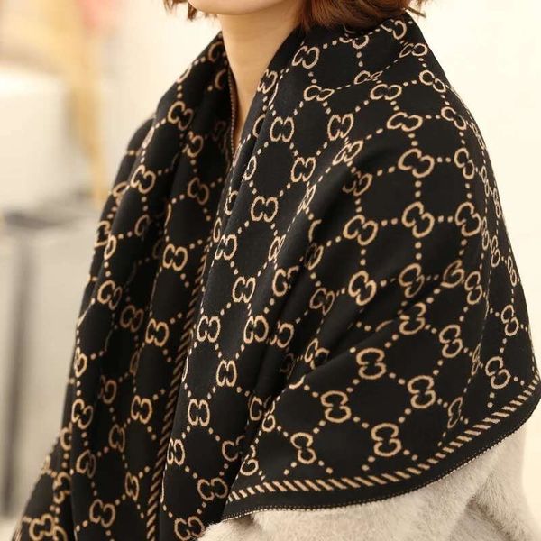 autumn and winter models european and american striped imitation cashmere double-sided warm scarf shawl micro-explosive scarf, Blue;gray
autumn and winter models european and american striped imitation cashmere double-sided warm scarf shawl micro-explosive scarf, Blue;gray