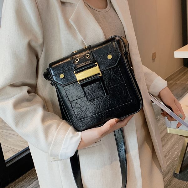 autumnwinter мода ретро rivet площади сумки на ремне, 2019 дикий crossbody пряжка широкий плечевой ремень моды площади сумки
autumnwinter мода ретро rivet площади сумки на ремне, 2019 дикий crossbody пряжка широкий плечевой ремень моды площади сумки