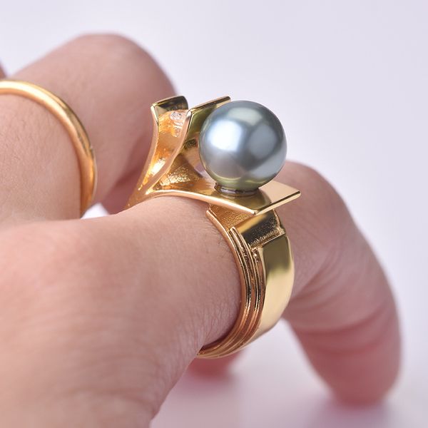 925 sliver with pearl diamond ring for women sparkling dainty cirle silver 925 jewelry pearl z gemstone bizuteria ring box, Golden;silver
925 sliver with pearl diamond ring for women sparkling dainty cirle silver 925 jewelry pearl z gemstone bizuteria ring box, Golden;silver