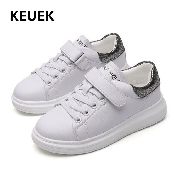 new children sneakers boys girls shoes genuine leather casual sports shoes student baby toddler comfortable flats kids 018, Black;red
new children sneakers boys girls shoes genuine leather casual sports shoes student baby toddler comfortable flats kids 018, Black;red
