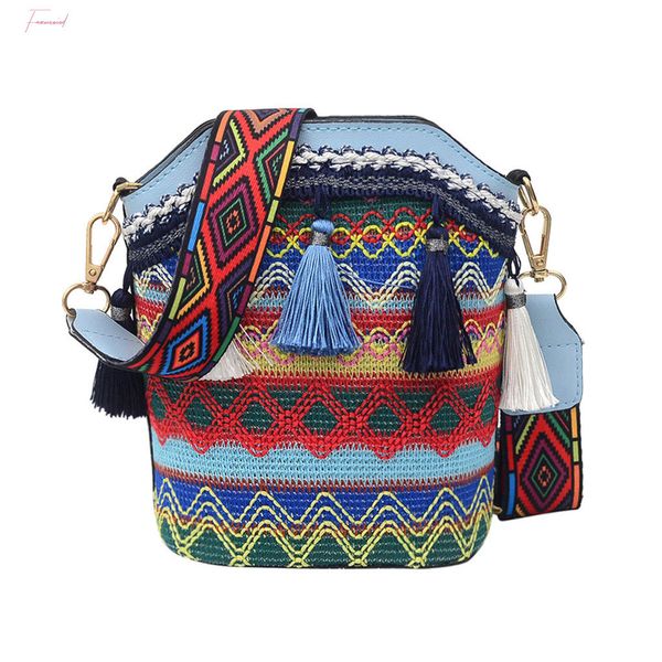 плетение перо кисточка флип женщины сумка на молнии crossbody сумки для женщин с широким плечевым ремнем богемского torebka damska
плетение перо кисточка флип женщины сумка на молнии crossbody сумки для женщин с широким плечевым ремнем богемского torebka damska