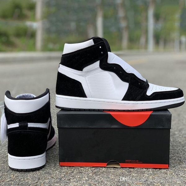 high og wmns basketball shoes 1 1s panda color mens black white outdoor sports sneakers with box
high og wmns basketball shoes 1 1s panda color mens black white outdoor sports sneakers with box
