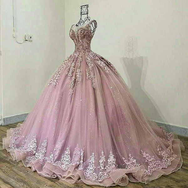 2019 Latest Lace Beaded Prom Dresses Sheer Jewel Neck Ball Gown Sexy Evening Dress Appliqued Formal Party Pageant Gowns
2019 Latest Lace Beaded Prom Dresses Sheer Jewel Neck Ball Gown Sexy Evening Dress Appliqued Formal Party Pageant Gowns