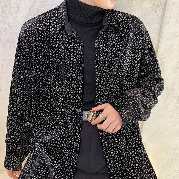 men vintage fashion long sleeve velvet thick shirt cardigan male loose casual streetwear hip hop dress shirt autumn winter, White;black
men vintage fashion long sleeve velvet thick shirt cardigan male loose casual streetwear hip hop dress shirt autumn winter, White;black
