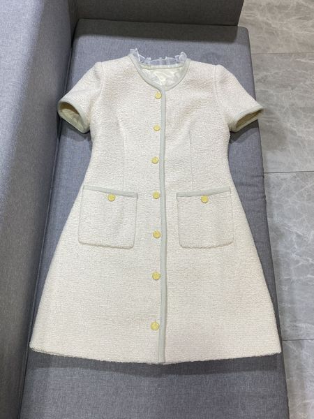 high end 2020 apricot collar tulle v collar dresses womens short sleeves women's dress designer pockets buttons milan runway gown 80416, Black;gray
high end 2020 apricot collar tulle v collar dresses womens short sleeves women's dress designer pockets buttons milan runway gown 80416, Black;gray