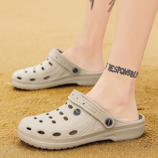 2020 new runner water shoes beach sports slippers sandals hole breathable designer for women men casual slip on sneakers 36-49 032, Black
2020 new runner water shoes beach sports slippers sandals hole breathable designer for women men casual slip on sneakers 36-49 032, Black