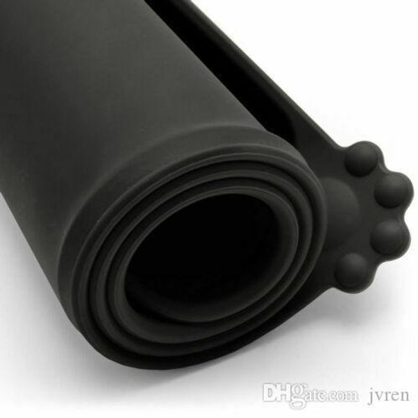 black 47*30cm fda approved non-stick food water cushion foldable waterproof pet food feeding mat
black 47*30cm fda approved non-stick food water cushion foldable waterproof pet food feeding mat