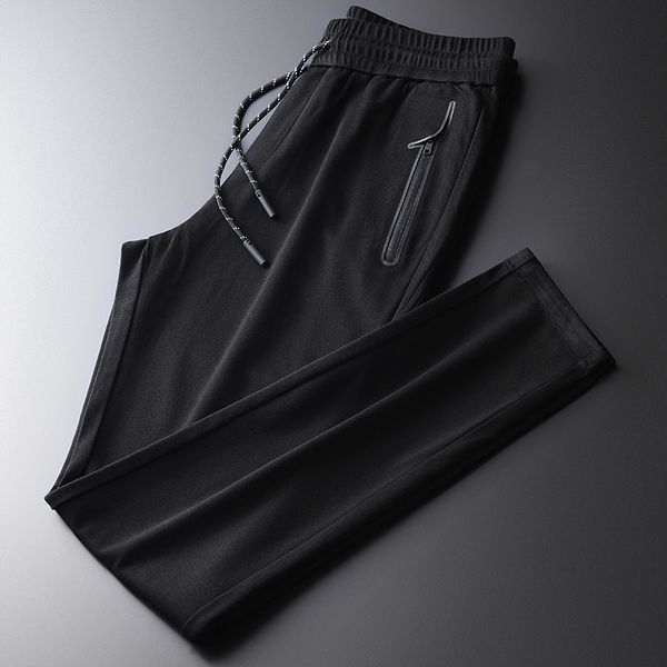new black men pants luxury elastic waist drawstring casual sport male pants plus size 4xl slim fit soft fabric man trousers
new black men pants luxury elastic waist drawstring casual sport male pants plus size 4xl slim fit soft fabric man trousers