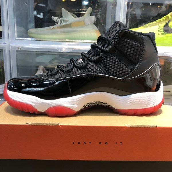 2020 latest fashion luxury casual shoes high-sneakers basketball shoes shock absorption non-slip ball men and women flat shoes red black
2020 latest fashion luxury casual shoes high-sneakers basketball shoes shock absorption non-slip ball men and women flat shoes red black