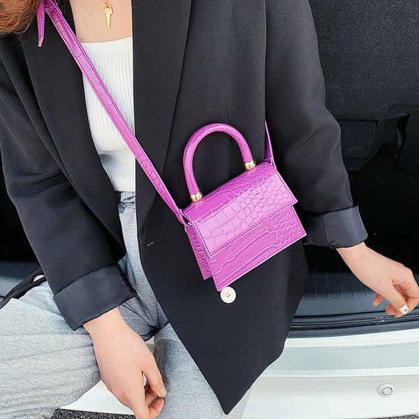 женщины сумочка кожа pu crossbody сумка закрылки шаблон женского мешок плечо способ повелительница вечер партия сумка
женщины сумочка кожа pu crossbody сумка закрылки шаблон женского мешок плечо способ повелительница вечер партия сумка