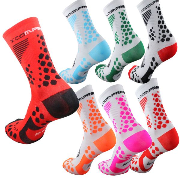 zhuiyan cycling socks men women anti-sweat outdoor sports running basketball sport socks bicycle bike calcetines ciclismo, Black
zhuiyan cycling socks men women anti-sweat outdoor sports running basketball sport socks bicycle bike calcetines ciclismo, Black