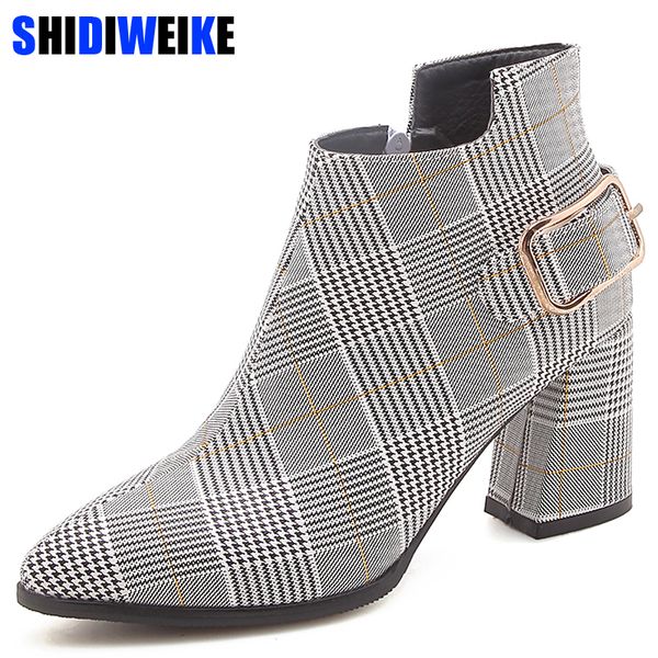 2019 large size women boots fashion plaid pointed toe high heels women's shoes autumn winter ankle boots female n245, Black
2019 large size women boots fashion plaid pointed toe high heels women's shoes autumn winter ankle boots female n245, Black