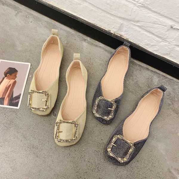 square head single shoes women autumn new flat bottom new wild scoop shoes shallow mouth soft bottom women beanie w38-39, Black 
square head single shoes women autumn new flat bottom new wild scoop shoes shallow mouth soft bottom women beanie w38-39, Black