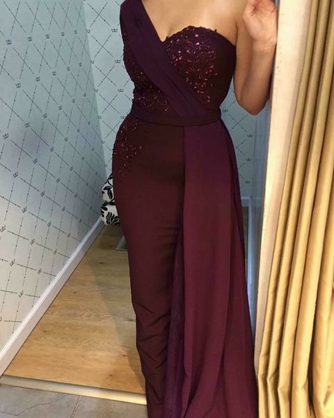 burgundy dresses evening wear one shoulder lace appliques beaded formal dress long party gown 2020abendkleider robe de soiree, Black;red
burgundy dresses evening wear one shoulder lace appliques beaded formal dress long party gown 2020abendkleider robe de soiree, Black;red