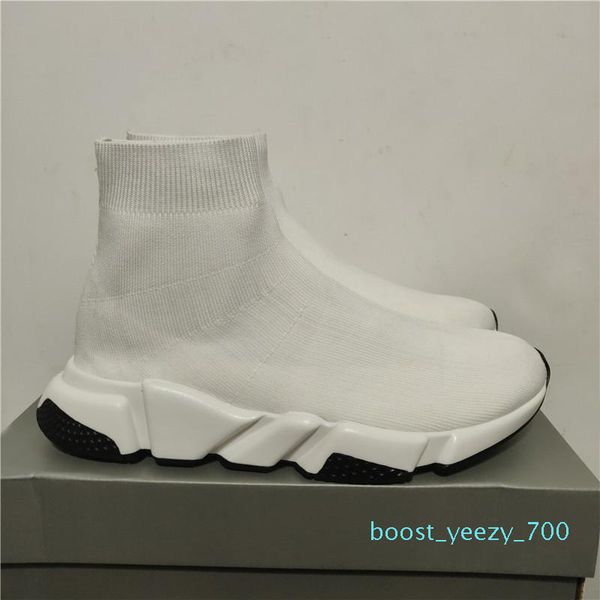 2020 new designer sneakers speed trainer runner black red triple black fashion flat socks casual shoes size 36-45 b70
2020 new designer sneakers speed trainer runner black red triple black fashion flat socks casual shoes size 36-45 b70