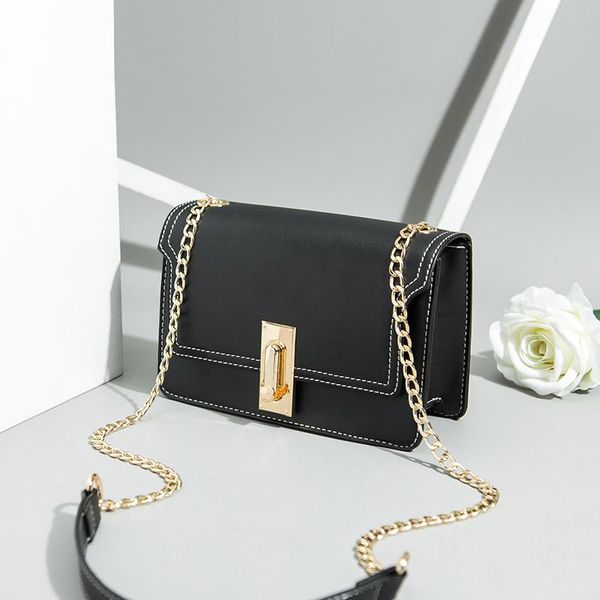 luxurious2019 oblique woman satchel concise tide single shoulder lock small square package chain senior feel bag western style
luxurious2019 oblique woman satchel concise tide single shoulder lock small square package chain senior feel bag western style