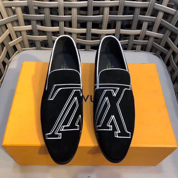 19ss 2019 men shoes formal dress shoe masculino leather brown elegant luxury suit shoes big size dropshipping fashion plus size 39-45, Black
19ss 2019 men shoes formal dress shoe masculino leather brown elegant luxury suit shoes big size dropshipping fashion plus size 39-45, Black