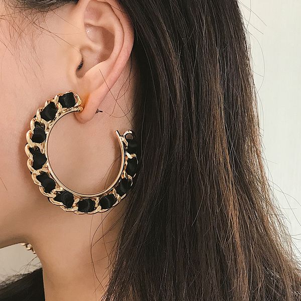 ethnic exaggerated twisted wrap chain shaped big round circle hoop earrings women geometric earring fashion jewelry xr2045, Golden
ethnic exaggerated twisted wrap chain shaped big round circle hoop earrings women geometric earring fashion jewelry xr2045, Golden