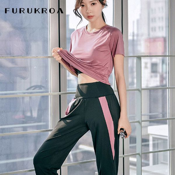 2pcs plus size yoga set women short sleeve sports suit workout running fitness gym t-shirt pants quick dry sports wear x308b, White;red
2pcs plus size yoga set women short sleeve sports suit workout running fitness gym t-shirt pants quick dry sports wear x308b, White;red