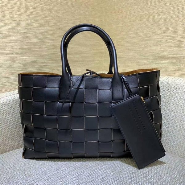 new luxury fashion casual women's handbag, designer boston bag, black large capacity handbag welcome consultation package
new luxury fashion casual women's handbag, designer boston bag, black large capacity handbag welcome consultation package