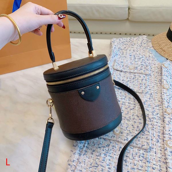 designer handbag purses new brand l0g0 women designer handbags leather fashion cosmetic case bucket bag rg2032541
designer handbag purses new brand l0g0 women designer handbags leather fashion cosmetic case bucket bag rg2032541