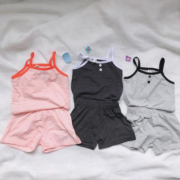 2020 korea style baby girls 2pcs striped set vest+shorts summer kids girls suits 2-7 years, White
2020 korea style baby girls 2pcs striped set vest+shorts summer kids girls suits 2-7 years, White
