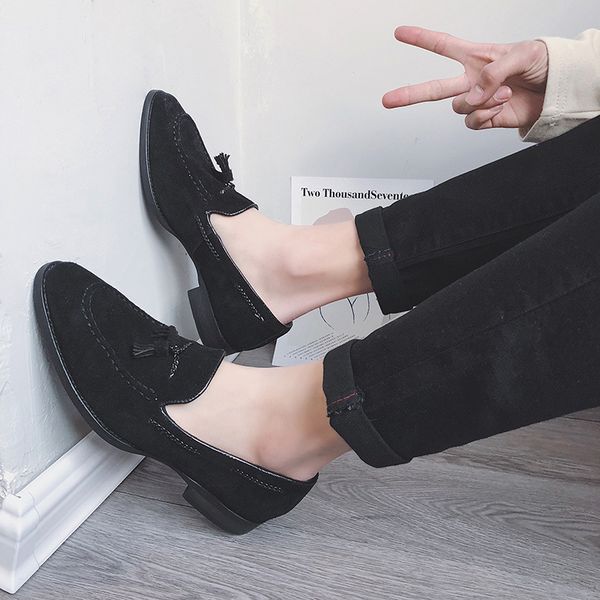 men breathable casual shoes 2019 fashion men shoes leather loafers pointed toe slip on men's flats loafers male b330, Black
men breathable casual shoes 2019 fashion men shoes leather loafers pointed toe slip on men's flats loafers male b330, Black