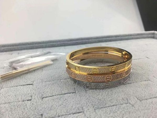 роскошные полная алмазный браслет из нержавеющей стали моды женщин mens дизайнер любви замороженная из браслеты манжеты браслеты отверток юв, Black
роскошные полная алмазный браслет из нержавеющей стали моды женщин mens дизайнер любви замороженная из браслеты манжеты браслеты отверток юв, Black