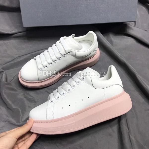 2018 new luxury leather casual shoes women designer sneakers men shoes genuine leather fashion mixed color original box35-40, Black
2018 new luxury leather casual shoes women designer sneakers men shoes genuine leather fashion mixed color original box35-40, Black