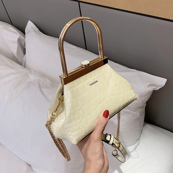 fashion luxury handbags purse women clip bags designer women's shoulder bag ins chic female crossbody bag clutch bags sac a main
fashion luxury handbags purse women clip bags designer women's shoulder bag ins chic female crossbody bag clutch bags sac a main