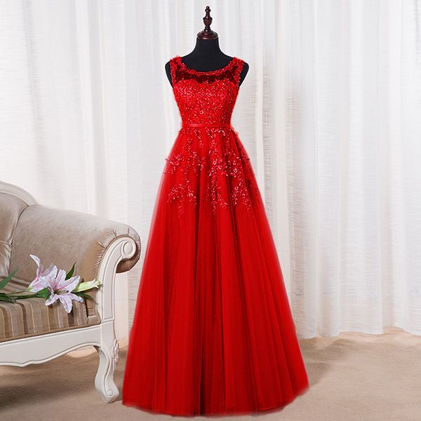 beaded tulle evening evening dresses with lace appliques 2019 long prom gowns zipper back party dress, Black;red
beaded tulle evening evening dresses with lace appliques 2019 long prom gowns zipper back party dress, Black;red