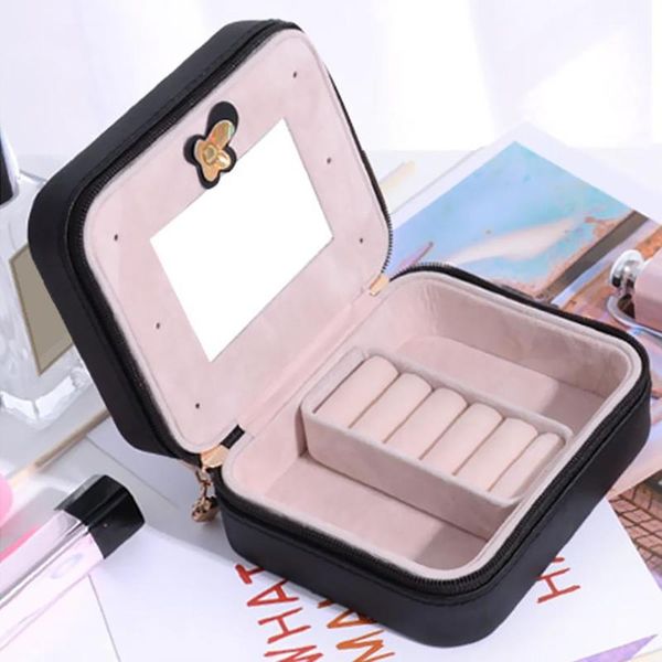 jewelry organizer display travel jewelry case boxes portable box leather necklace storage organizer display case, Black;blue
jewelry organizer display travel jewelry case boxes portable box leather necklace storage organizer display case, Black;blue