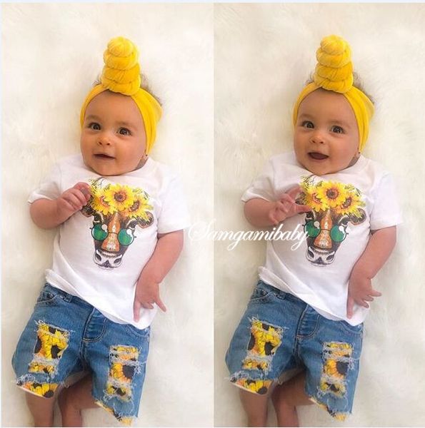 ins fashion baby girls kids clothes sunflower short-sleeved jean head printing+hole jean shorts + headwear three-piece set, White
ins fashion baby girls kids clothes sunflower short-sleeved jean head printing+hole jean shorts + headwear three-piece set, White