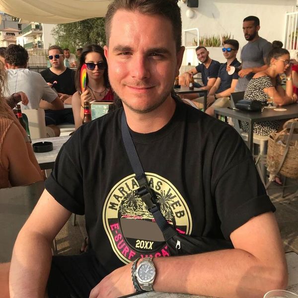 20ss vt black logo pattern print t-shirt coconut tree tee fashion solid simple short sleeves men women summer street t-shirt hfymtx619, White;black
20ss vt black logo pattern print t-shirt coconut tree tee fashion solid simple short sleeves men women summer street t-shirt hfymtx619, White;black