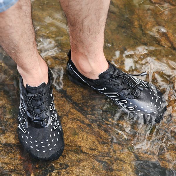 2020 water shoes men summer beach shoes breathable upstream aqua quick dry woman wading sandals diving swimming socks
2020 water shoes men summer beach shoes breathable upstream aqua quick dry woman wading sandals diving swimming socks