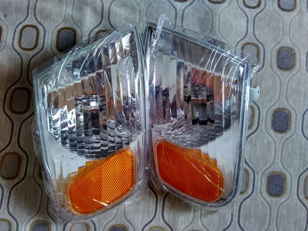 for toyota corolla 2001-2002 car left right side corner light lamp housing cover frame trim no bulbs
for toyota corolla 2001-2002 car left right side corner light lamp housing cover frame trim no bulbs