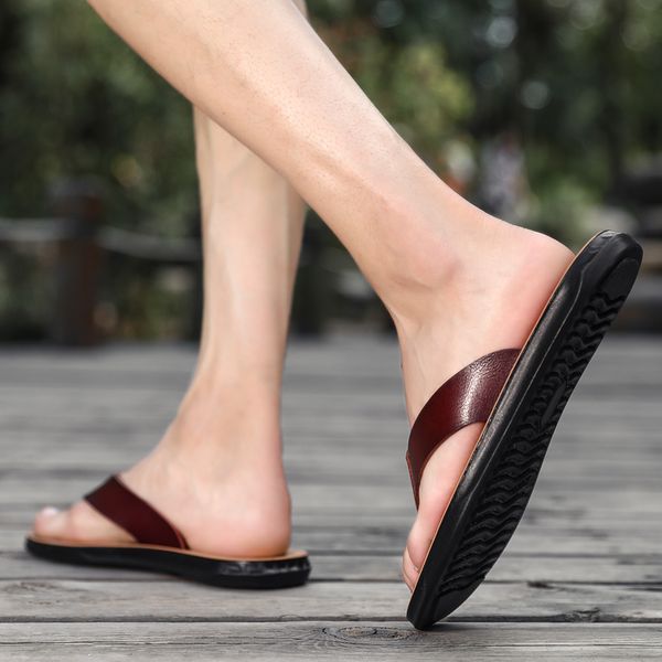 2020 black men women slide sandals designer shoes slide summer fashion wide flat slippery with thick sandals slipper flip flops 47
2020 black men women slide sandals designer shoes slide summer fashion wide flat slippery with thick sandals slipper flip flops 47
