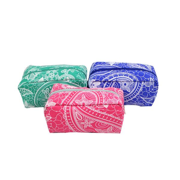 snow spike 2018 selling large capacity canvas carrying cosmetic bag women's retro cosmetic bag goods storage bag
snow spike 2018 selling large capacity canvas carrying cosmetic bag women's retro cosmetic bag goods storage bag
