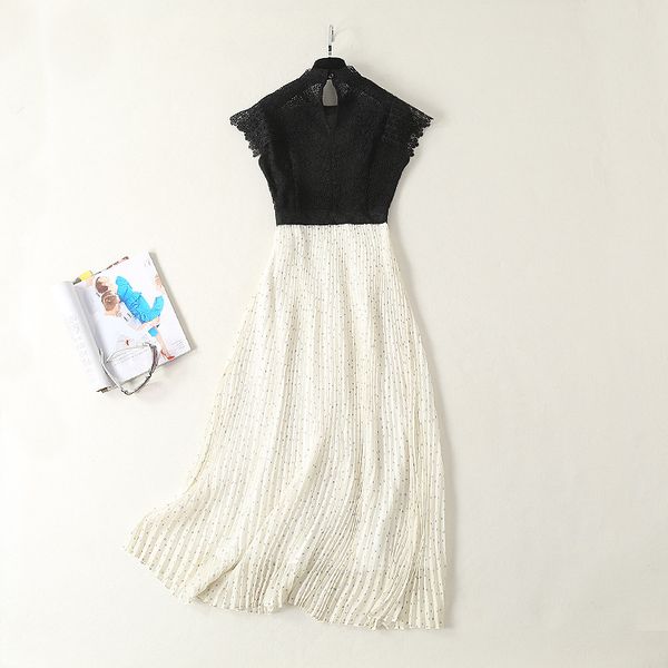 european and american womenswear 2019 summer new style short sleeves water - soluble flower mosaic dot printing pleated dress, Black;gray
european and american womenswear 2019 summer new style short sleeves water - soluble flower mosaic dot printing pleated dress, Black;gray